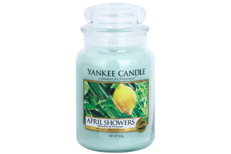 April Showers Yankee Candle