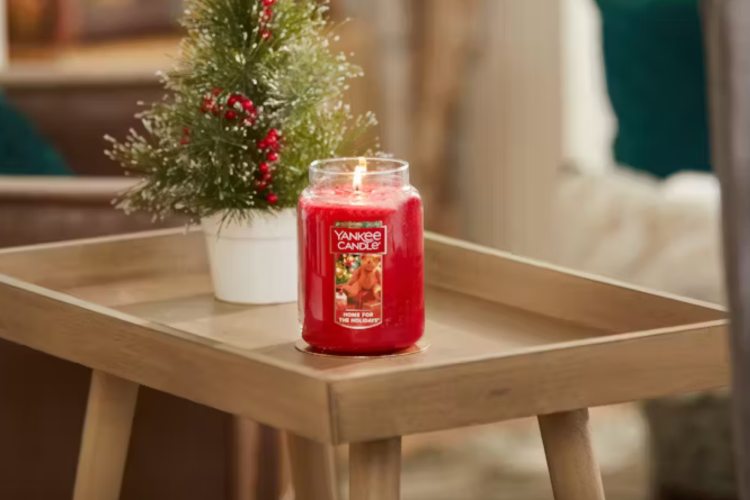 Home for the Holidays Yankee Candle