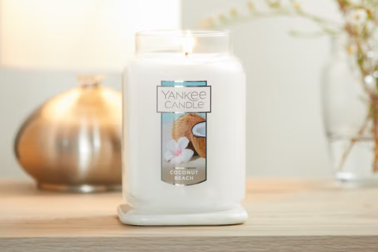 Coconut Beach Yankee Candle