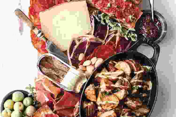 spanish tapas board