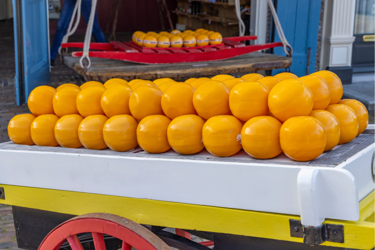 Yellow Edam Cheese Balls