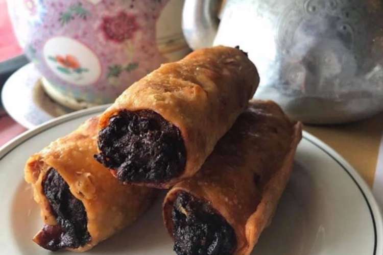 crispy, burnt-end egg rolls