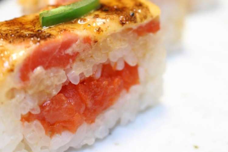 Flaming Salmon Sushi (Torched Sushi Recipe) - Kit's Kitchen