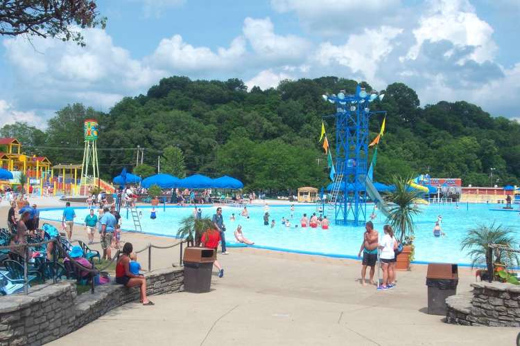 Coney Island Park is a great venue for team building activities in Cincinnati.