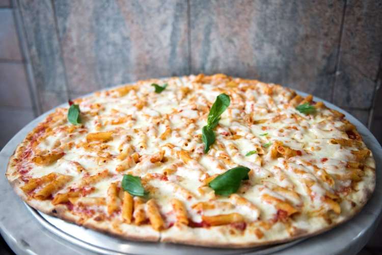 a baked ziti pizza