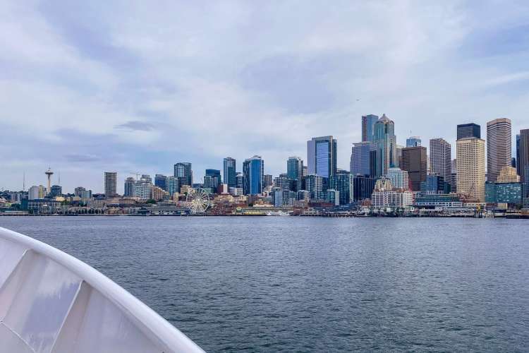 view of the seattle skyline from argosy cruises