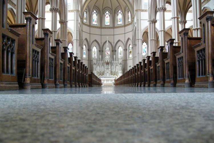 visit st paul's cathedral for a thoughtful thing to do in pittsburgh