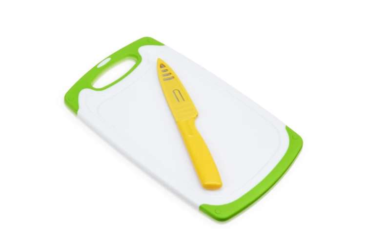 the True Small Cutting Board With Paring Knife Set is one of the best bartending tools