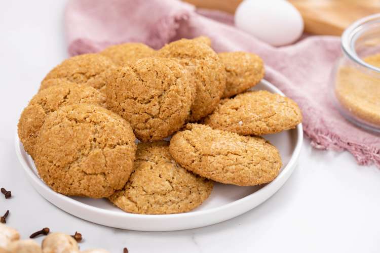 gluten free ginger cookies are a spicy easy gluten free dessert