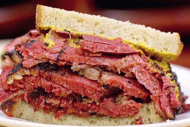 pastrami on rye from katz's deli is a classic nyc food