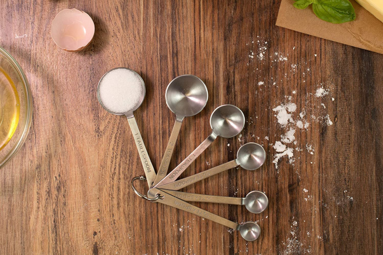 Mrs. Anderson's Measuring Spoons - Set of 6 is a thoughtful housewarming gift