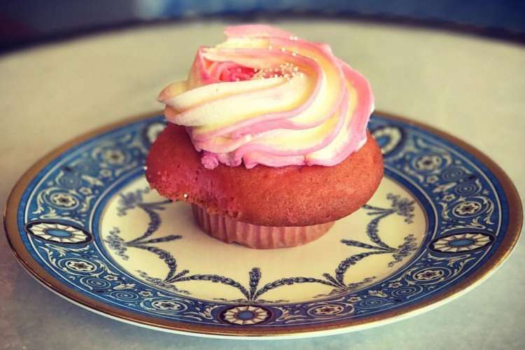 Cupcakes at Society Bakery are an excellent Dallas food.