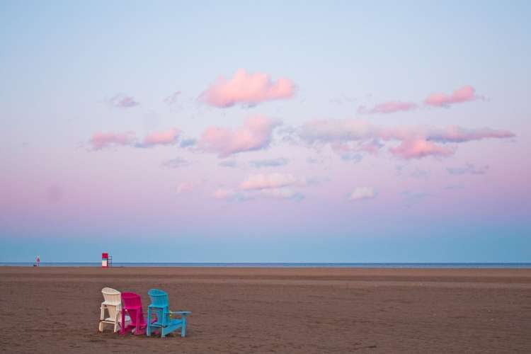 Woodbine Beach is a beautiful date idea in Toronto