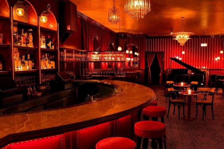 red lounge at the nines in nyc