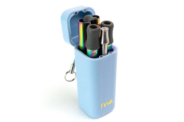 eco friendly straw in carrying case