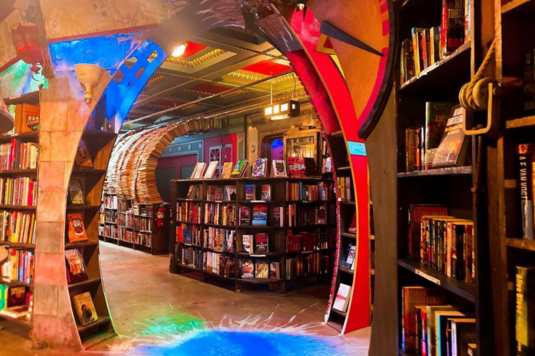 the last bookstore in los angeles