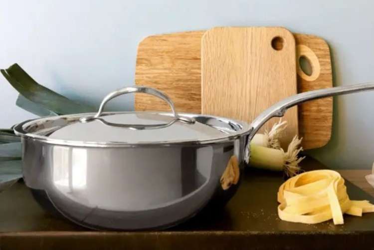 Choosing the best cookware for your glass cooktop