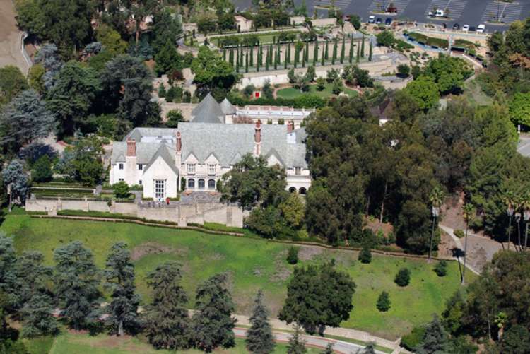 visit the greystone mansion