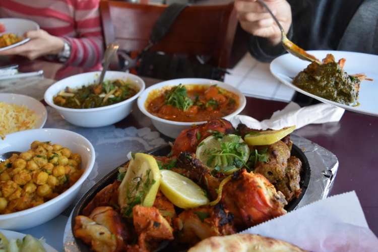 Al-Watan serves halal Indian food in Los Angeles.