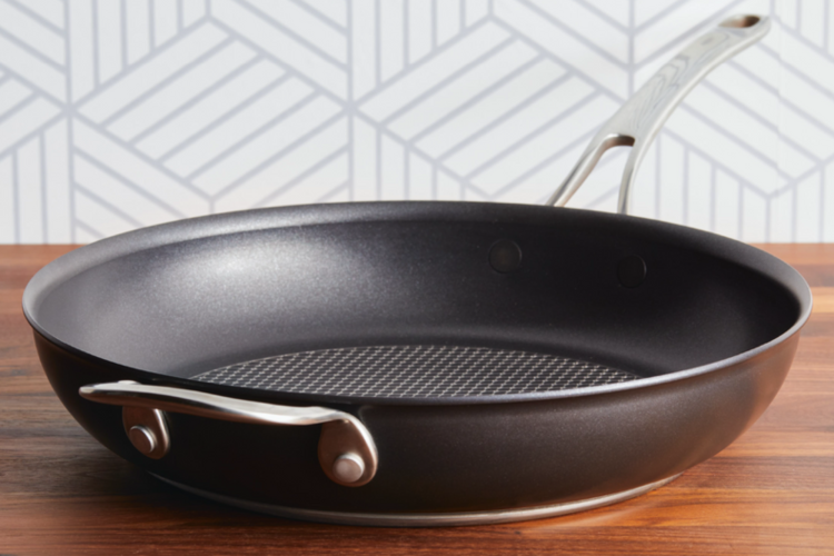 Top 7 Best Omelette Pans 2021 