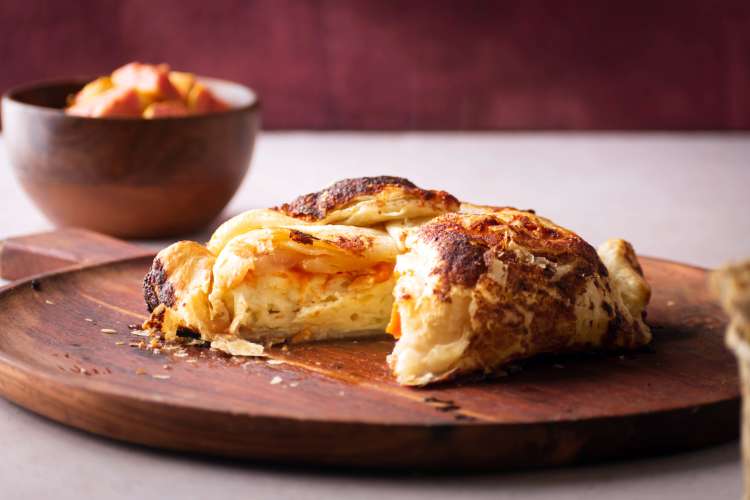 flaky, sweet and savory baked brie with jam is an easy super bowl appetizer