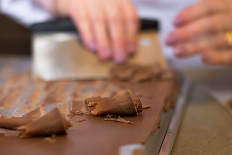 Cozymeal chocolate making classes are a fun experience gift