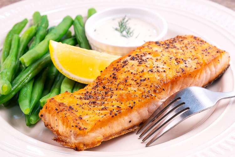 salmon with dill sauce is a perfectly paired quick keto lunch