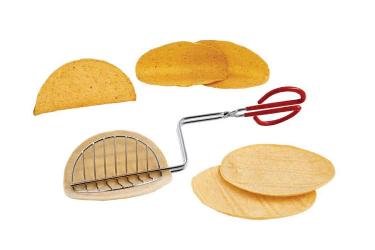 18 Essential Mexican Cooking Utensils