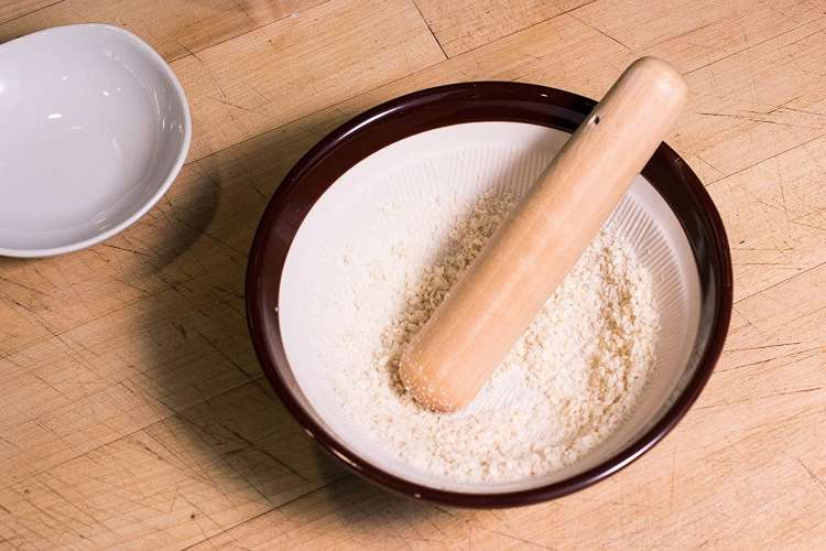 the via Helen's Asian Kitchen is one of the best mortar and pestle sets