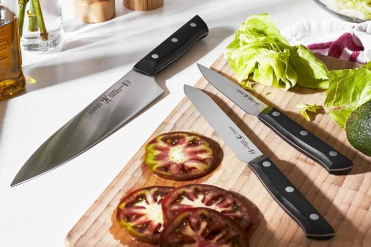 Henckels vs. Cuisinart Kitchen Knives (In-Depth Comparison) - Prudent  Reviews