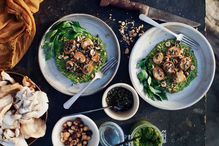 vegan mushrooms scallops with warm pesto is a spring recipe that will brighten up your table