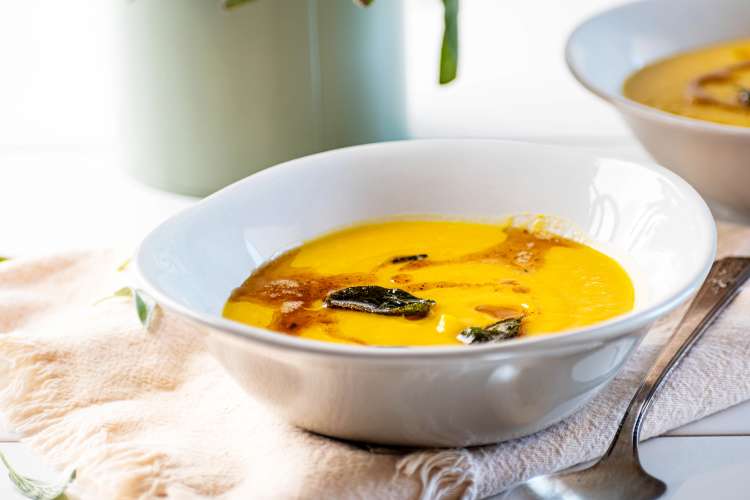 instant pot butternut squash soup is a creamy and cozy vegetarian soup recipe