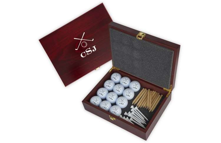 personalized golf balls are great christmas gifts for men