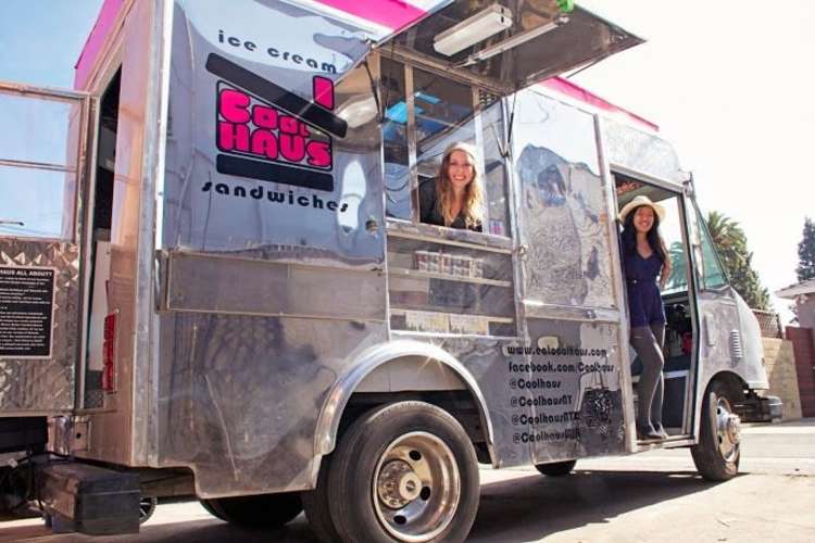 visiting NYC food trucks is a fun thing to do in nyc