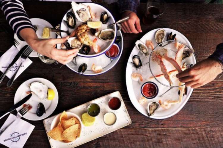 Best Seafood In San Diego 13 Best Spots For 2024 Cozymeal   Robyns Blog Template 2000 1333 Px  2022 11 04T095701773 Phpy560ft