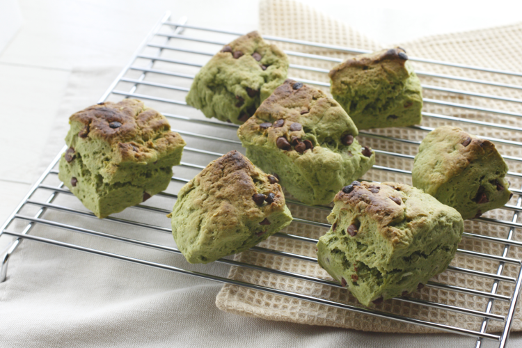 matcha scones