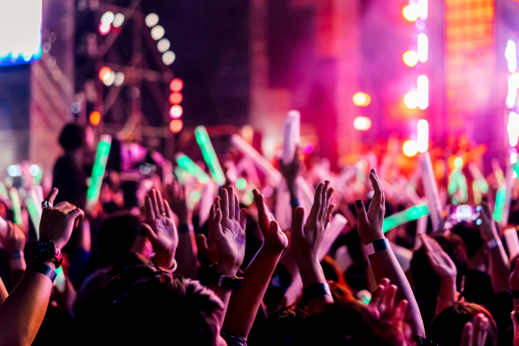 attend a concert for a fun date night in nyc