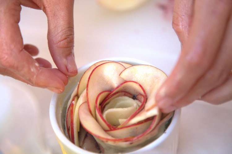 rose apple tartlets 2