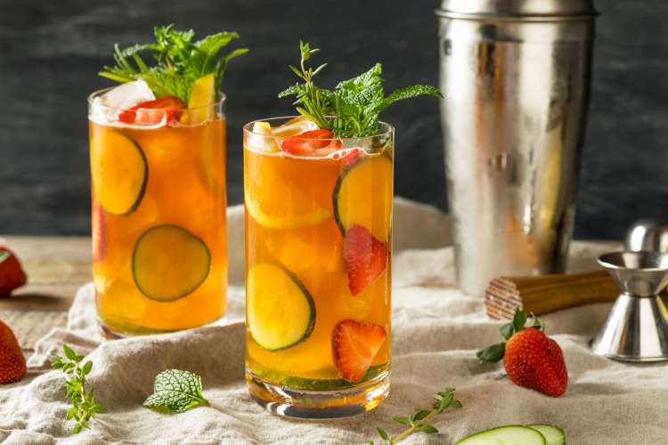 pimm's cup is one of the best new orleans drinks