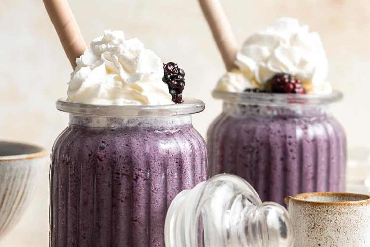 this thick, creamy and smooth blackberry milkshake uses only 3 ingredients