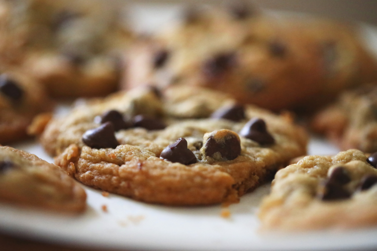 chocolate chip cookies