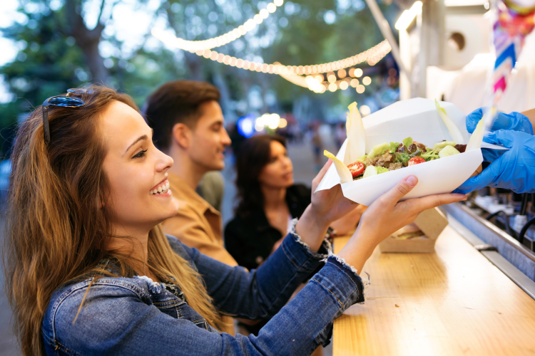 a food truck crawl is a classic summer date idea