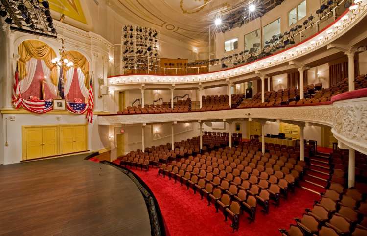 visit ford's theatre for a fun date idea in d.c.