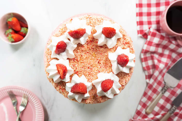 strawberry crunch cake is a perfect centerpiece for parties