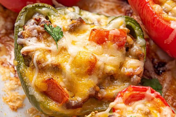 keto stuffed peppers are quick and healthy 