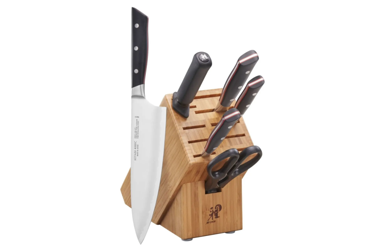 Enso SG2 18-Piece Walnut Knife Block Set