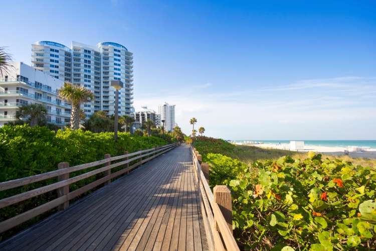 miami beach boardwalk