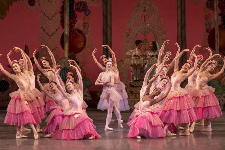 attend the new york city ballet during winter in nyc