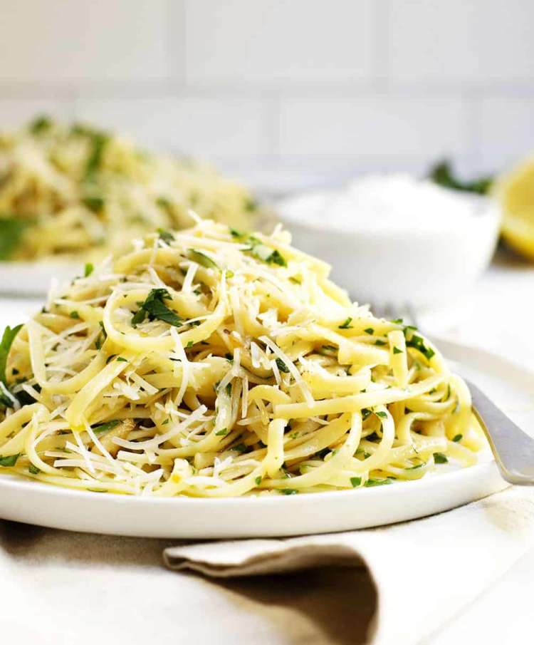 Easy Pasta Recipes for Weeknight Dinners