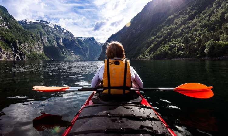 kayaking is an exceptional experience gift